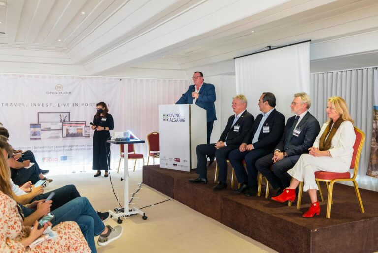 Q & A Living in the Algarve First Live Seminar, Tivoli Carvoeiro Hotel
